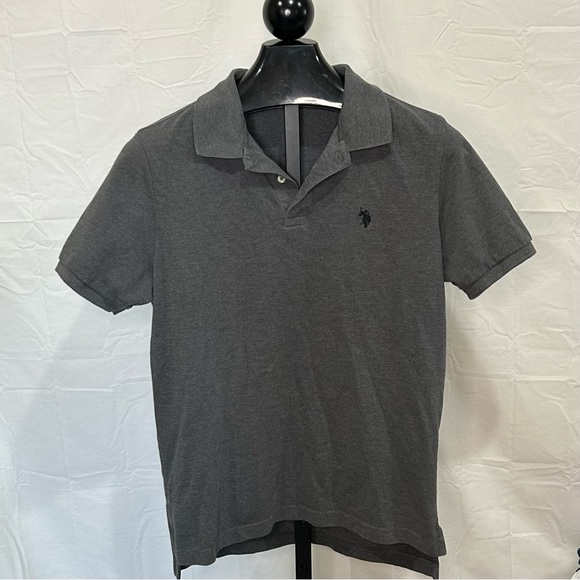 U.S. Polo Assn. Gray Polo Shirt Classic Style Size Med - Picture 2 of 4